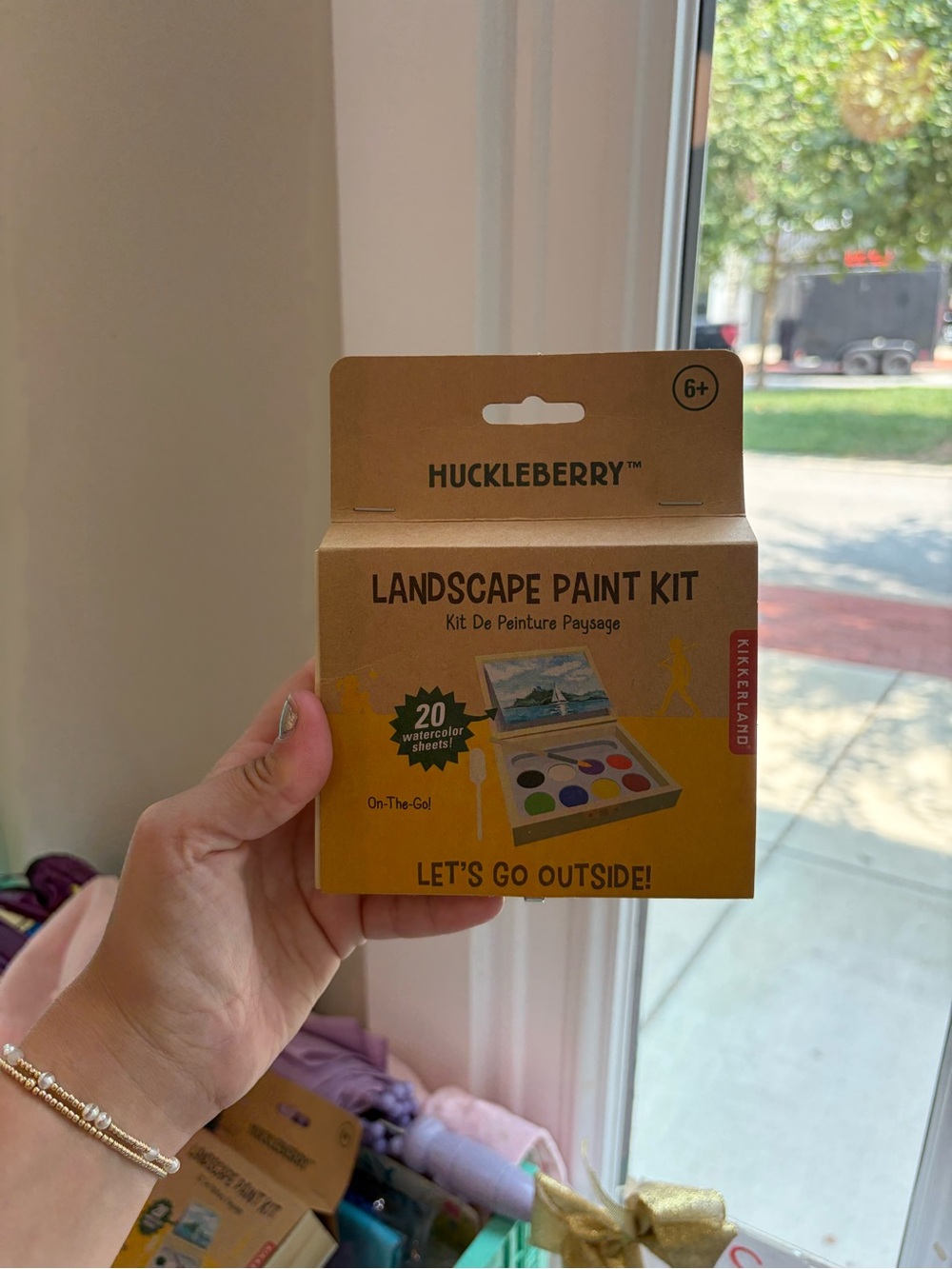 Huckleberry Landscape Paint Kit - Yellow & Multicolor